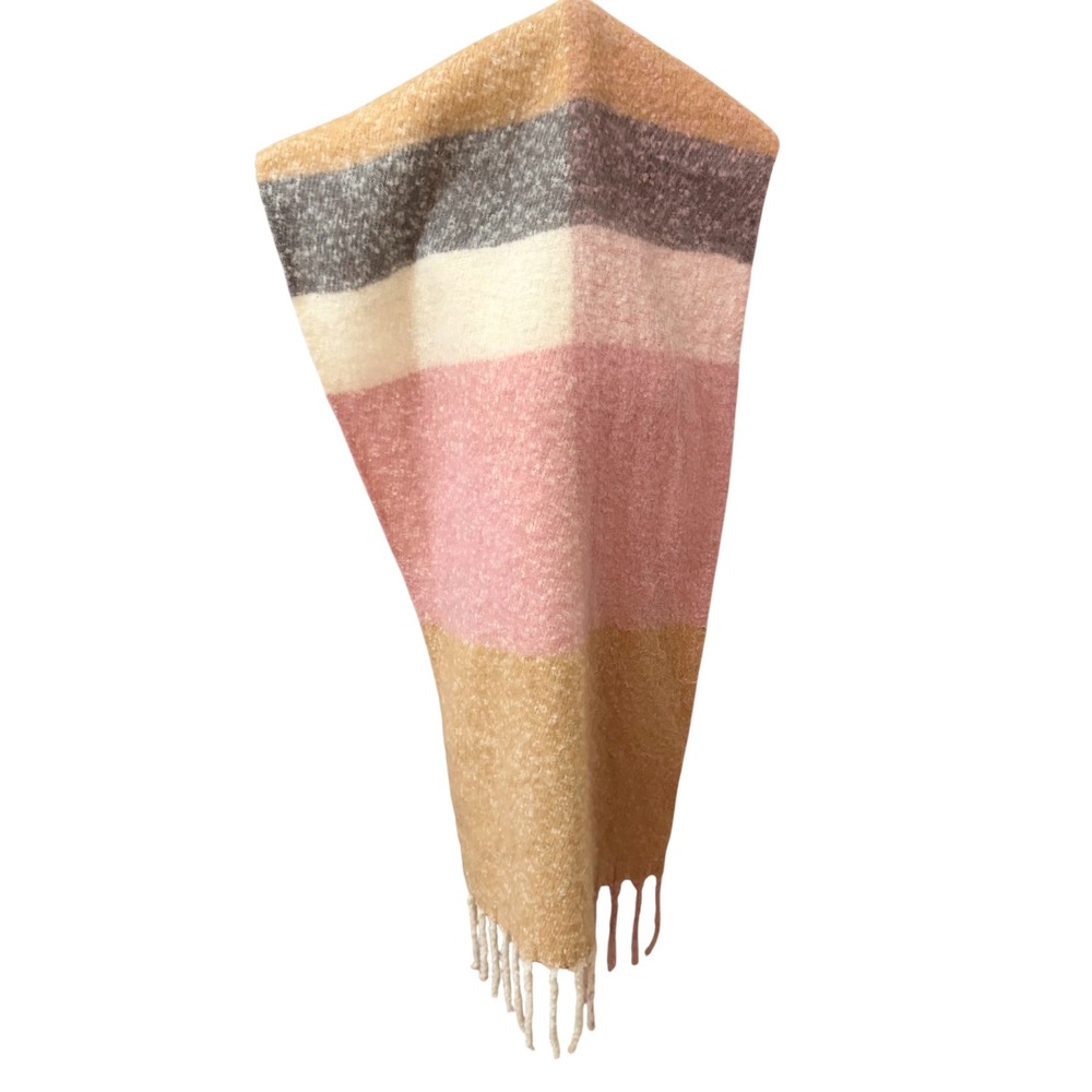 NEW Pink Tan Colorblock Oversized Blanket Scarf with Fringe OS Accessory - Picture 5 of 6